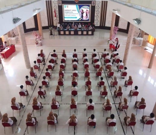 SMK Negeri 2 Malang Menggelar Angkat Janji Praktik Kerja Lapangan Kompetensi Keahlian Usaha Layanan Wisata