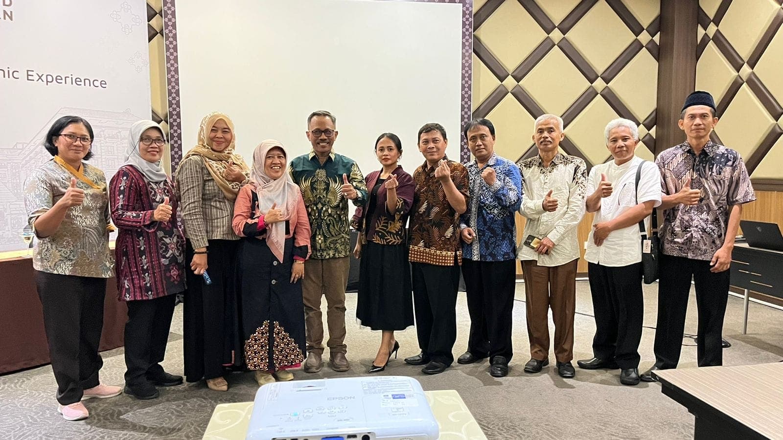 Praktik Baik Kewirausahan, BLUD dan Tefa: SMKN 2 Malang Jadi Contoh Sukses