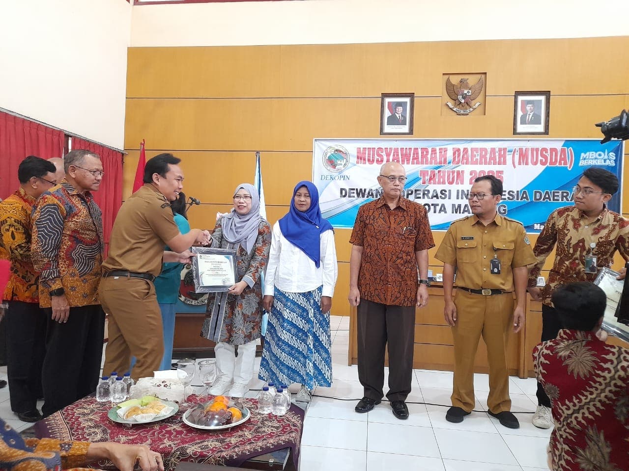 KPRI Samuphahita Raih Piagam Penghargaan dari DEKOPINDA