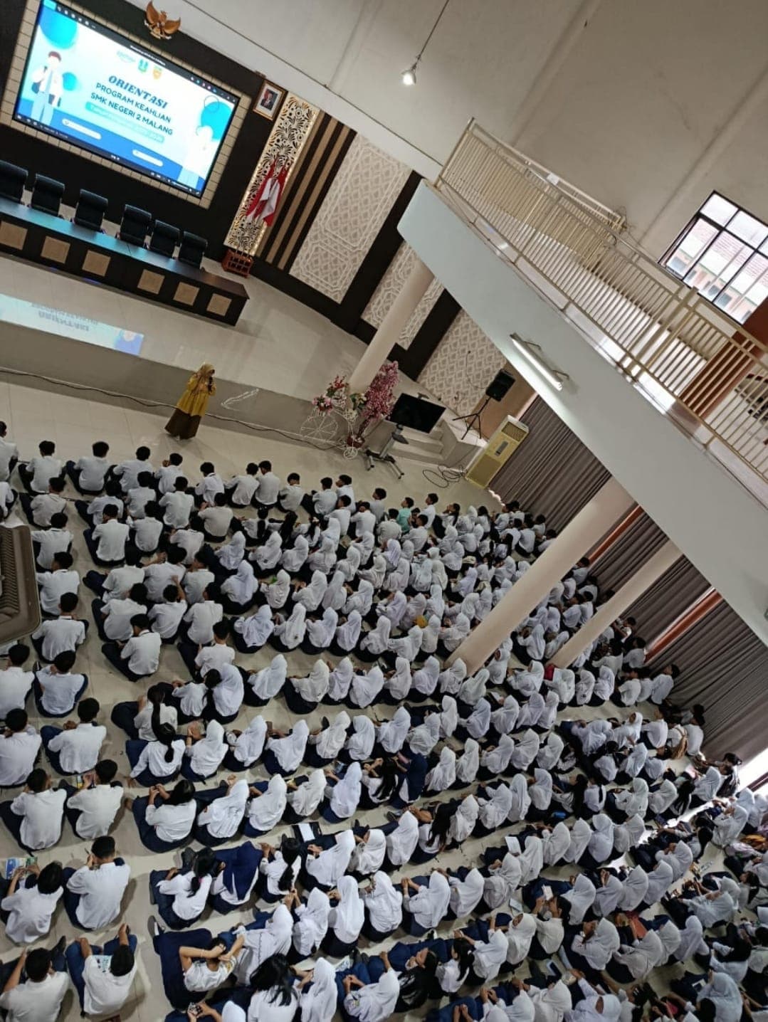 Siswa Kelas X Ikuti Kegiatan Orientasi Program Keahlian SMK Negeri 2 Malang
