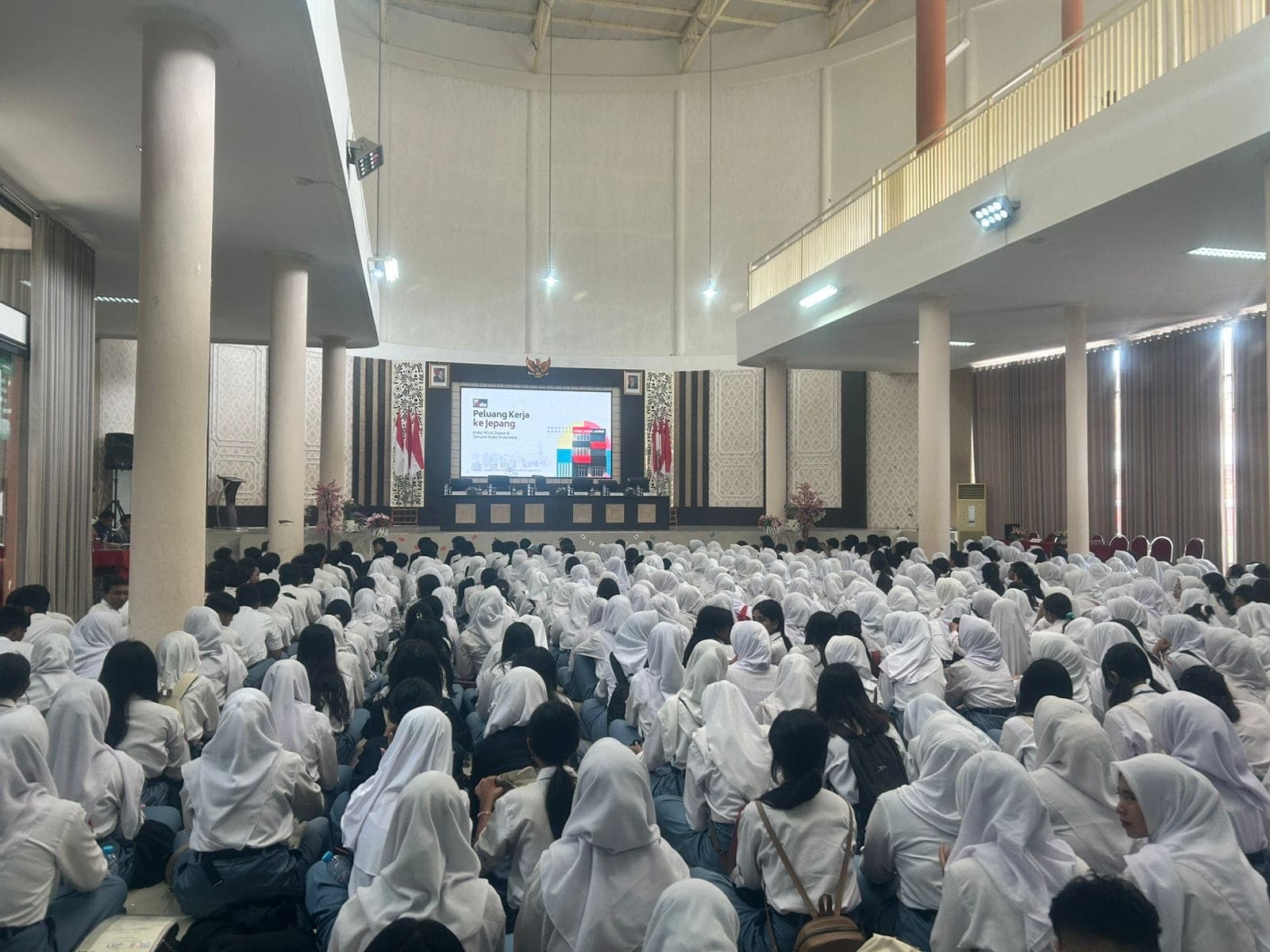 SMK NEGERI 2 MALANG-LPK KOBA MIRAI BERSINERGI : KENALKAN PELUANG KERJA DI JEPANG